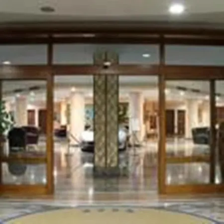Classhotel Napoli 4*